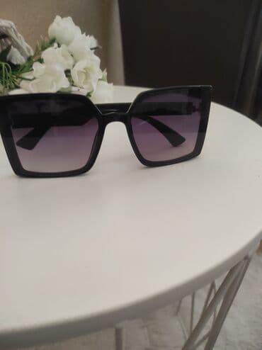 zara crna torbica: Sunglasses, Adidas, color - Black — 2