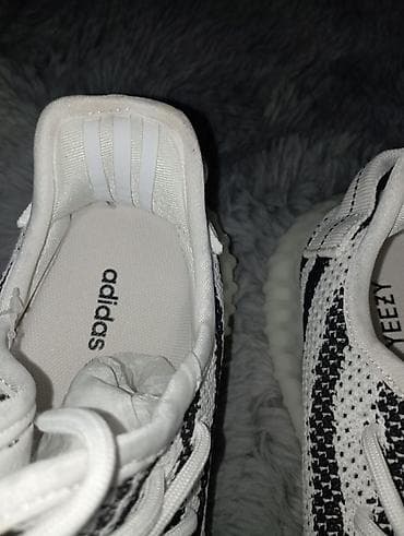 brendirane haljine: Adidas Yeezy Boost 350 V2 “Zebra” - Model: Yeezy Boost 350 V2 - — 3