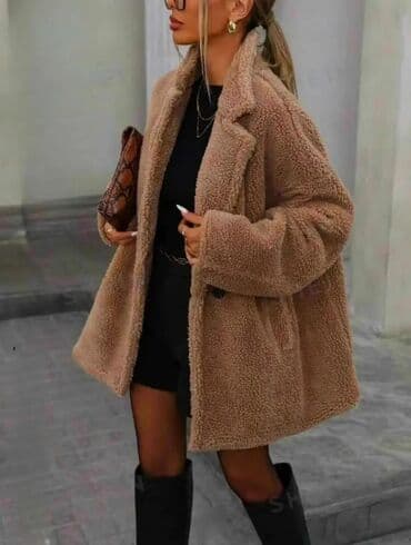 kaputi sa prirodnim krznom: Ženska teddy kaput/jakna sa krupnim plišanim flisom. Model do sredine — 5