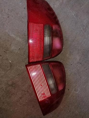 STOP SVETLA ZA AUDI A6 OD 2000. DO 2003. GOD. | Far