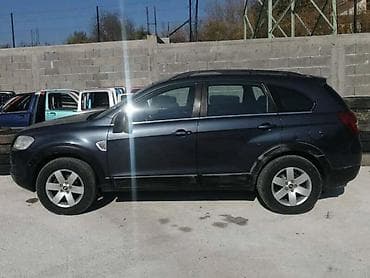 chevrolet nubira: CHEVROLET CAPTIVA 2009. GOD. - KOMPLETAN AUTO U DELOVIMA | Polovni — 2