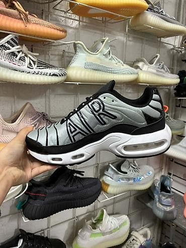 Air TN
3.600 din 
36-41
K💜