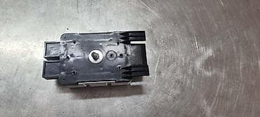 plasticni ormaric za kupatilo: ELEKTRONIKA ZA SEAT LEON - 5Q0035570 | Elektronika Seat Leon — 1