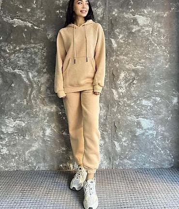 bunde od nerca cene: Komplet trenerke S.m.L.xL. 95% cotton 5% elastina. Cena 3400 din — 3