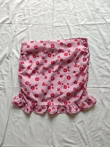 270e u rsd: Mini suknja ruzicasta sa cvetnim dezenom. - Model: mini suknja sa — 2