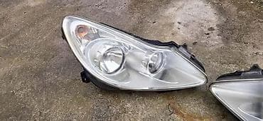 FAROVI ZA OPEL CORSA D | Farovi Opel Corsa D cena je za komad na lalafo.rs FAROVI ZA OPEL CORSA D | Farovi Opel Corsa D cena je za komad