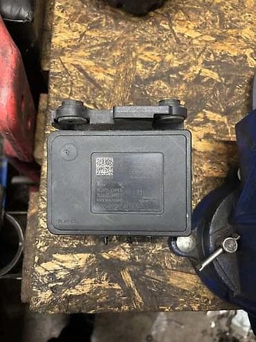 user car: ABS PUMPA ZA VOLKSWAGEN GOLF 7 | 3Q0 907 379 N — 1