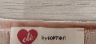 max factor puder: Ženski top dugih rukava od baršunastog/zdrobljenog velura. Boja: puder — 2