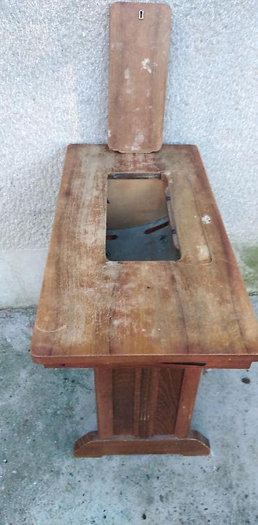 taperver proizvodi: Kabinet za sivacu masinu duz. 89 x šir. 44,5 x vis. 77 cm.sa 2 — 3