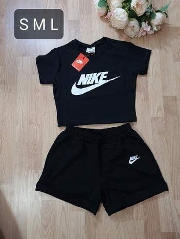 Women's Sweatsuits: Komplet sorc i krop majca
Velecine : s m l
Cena : 1.799 dinara — 9