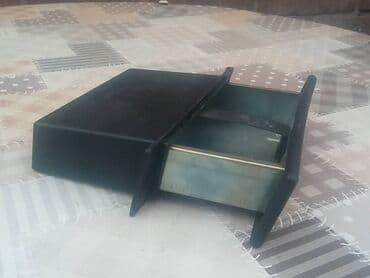 polovne letnje gume 215 55 r16: Pepeljara kompletna Lada 2107 Riva,2104 Karavan. Polovna, ocuvana — 4