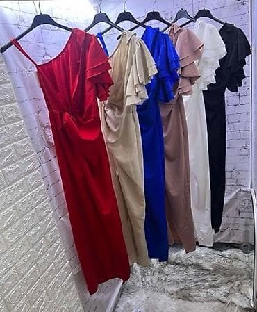 zaful haljine: Haljine
Cena 1900
Uni vel.
V13 — 4