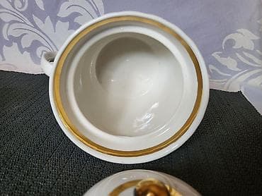 Umetnost i kolekcionarstvo: Bombonijera SSSR porcelan iz 70ih.godina. Bombonijera fabrika — 6