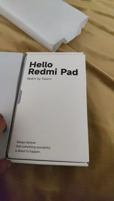 polovna klima: Na prodaju tablet Redmi Pad SE 8.7 u grafitno sivoj boji. Dolazi sa — 5