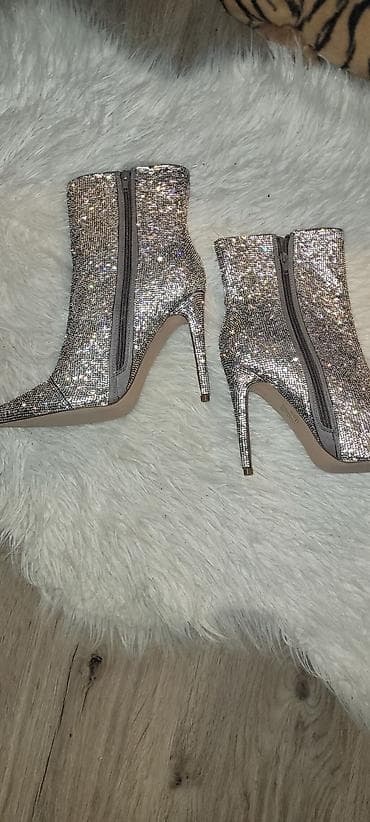 Flat shoes: High boots, 41.5 — 1