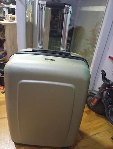 Tvrdi kofer RION na točkiće OKO. 70 45 25 - Materijal: izdržljiva