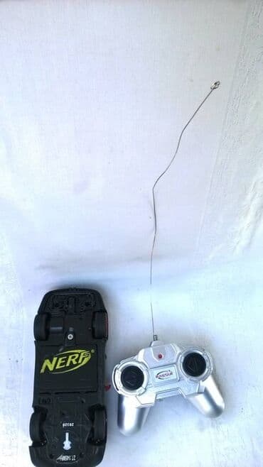 Na daljinski Porsche CARRERA 27, 145 mHz, China, poklopac nije