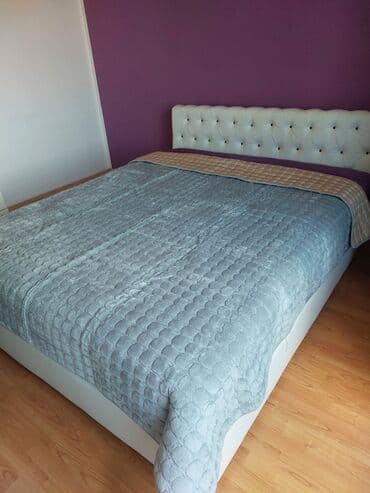 silikonska podloga za testo: Plišani prekrivači Dimenzije-160*220 Cena-3500 Dimenzije-200*220 — 2