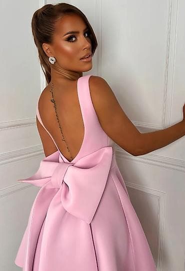 torbice sa cirkonima: 🔥 koktel mini haljina sa širokim bratelama i A-krojem
✅2600 din — 9