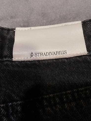 Haljine: Stradivarius teksas mini suknja u crnoj/ugljen nijansi. - Model — 4