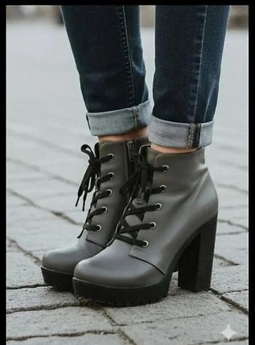 Sweatpants: Ženske gležnjače na štiklu – siva boja - Dizajn: moderni “ankle boot” — 1