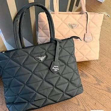 ferari kacket: Torba 
Cena 3100din
💋 — 2