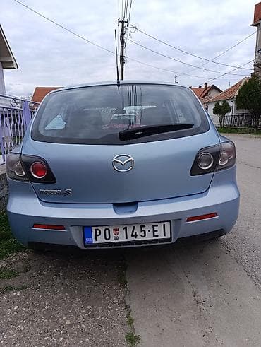 Used Cars: Mazda 3 – hečbek, svetloplava boja. Dizel sa manuelnim menjačem — 8