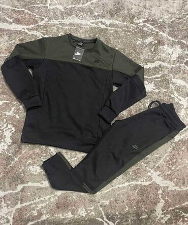 nike tech fleece trenerke komplet: Muška trenerka sa gornjim delom dugih rukava i donjim delom sa — 3