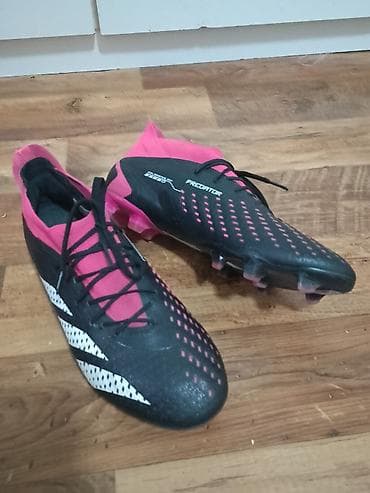 carbon traka: Kopacke Adidas Predator br 43 gaziste 275 mm su u odlicnom stanju sa — 4