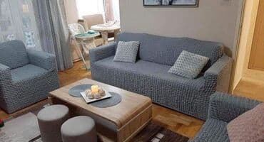 forma ideale trosedi na razvlačenje: Prekrivači za trosed i dve fotelje
Cena 4500 dinara — 10