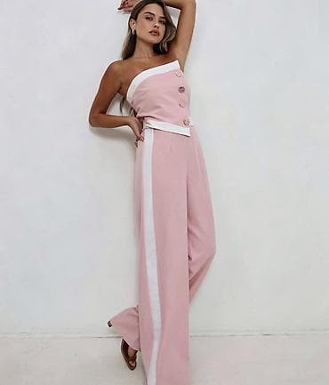 🔥Ženski elegantni kombinezon bez naramenica
✅2500 din 
S m l