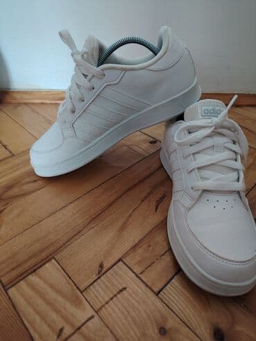seni pelene 30 komada: Adidas patike – bele, nizak profil - Model sa klasičnim Adidas — 2