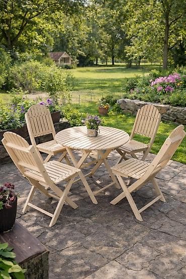 Vrtni set od prirodnog drveta – okrugli sto + 4 sklopive stolice -