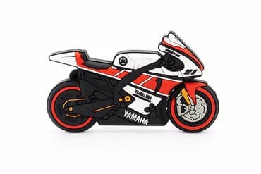 zvucnici za kafice: USB Flash 64 GB - YAMAHA Prelep USB 2.0 stik od 64 GB. Kapacitet je — 4