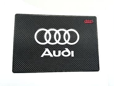 Neklizajuća podloga AUDI AUDI gumena neklizajuća podloga. Dimenzije na lalafo.rs Neklizajuća podloga AUDI AUDI gumena neklizajuća podloga. Dimenzije