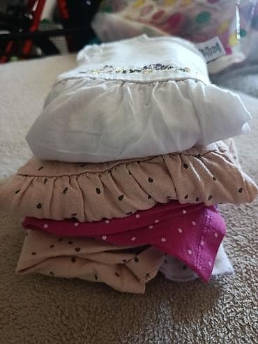Paket ldtnjih haljinica 74 5 komada na lalafo.rs Paket ldtnjih haljinica 74 5 komada