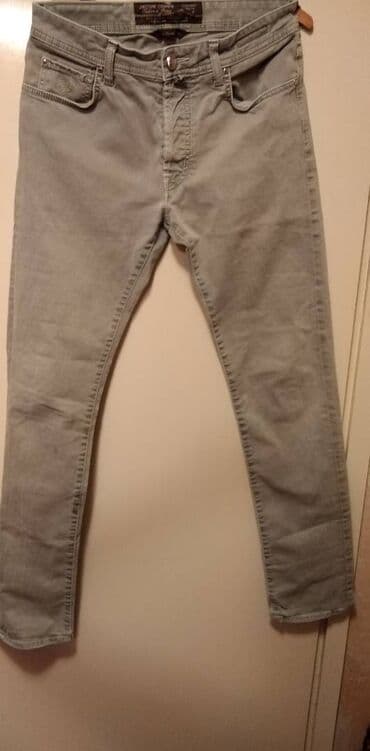 muške pantalone džeparice: Muske farmerke Jacob Cohen vel.33,slim fit,dimenzije:Duzina — 1