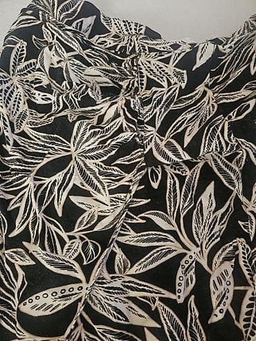 Suknje: ZARA suknja sa tropskim printom - Model: midi dužina, prednji preklop — 5