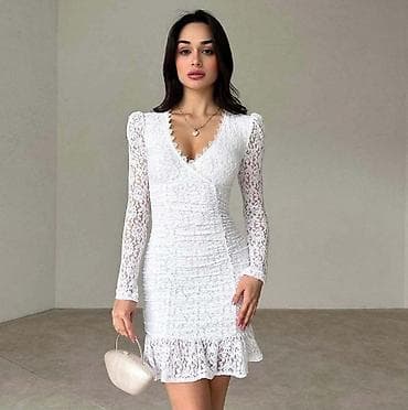 lisca: Elegantna crna midi haljina sa sitnim svetlucavim tačkicama. - Kroj — 4