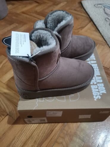 Uggs: Ugg boots, color - Brown, 36 — 2