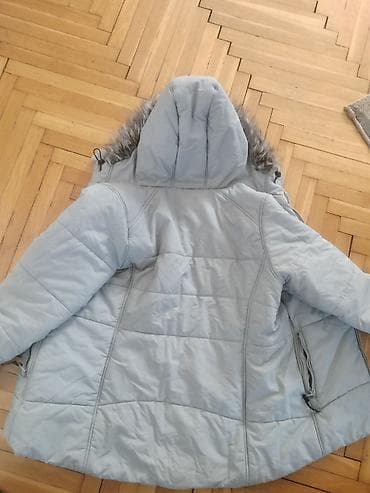 Ostalo: Hummel ženska zimska jakna u M vekičini. Nošena svega par puta. Boja — 6