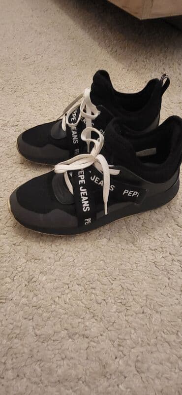 patike ljubicaste: 39 — 1