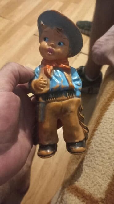 zeke figure: Figure, color - Multicolored — 1