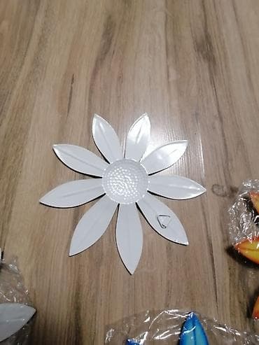 sank za kuhinju cena: Dekorativni zidni cvetovi – metalne ukrasne ploče - Set šarenih — 3