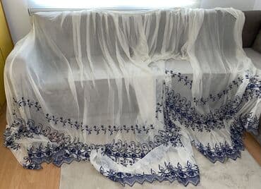 iznajmljivanje klupa i stolova: Net, Voile & Sheer Curtains, color - White — 1