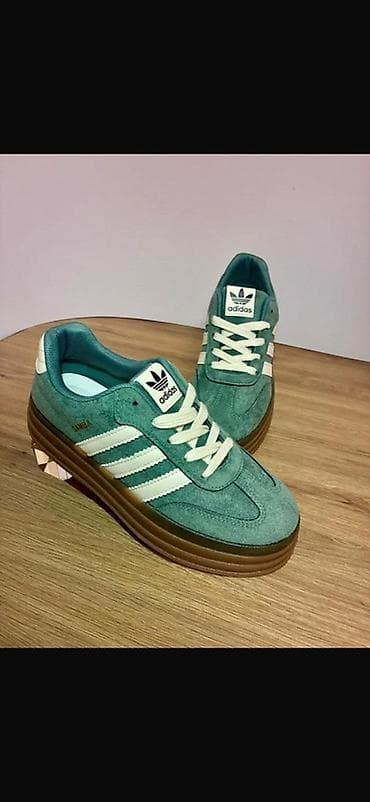 vltn patike: Smba Bold
36-41 
3.600
K💜 — 6