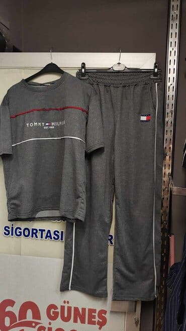 trenerke pancevo: S,m,l,xl
3300 din — 4