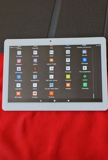 knjiga i zvucnik: Tablet sa 2 sim kartice kao nov sve radiveliki 10 inca, ekstra — 1