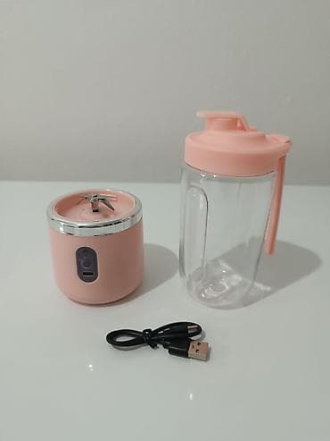 Ovens: Mali prenosivi blender – multi‑function Opis: - Kompaktan, bežični — 3