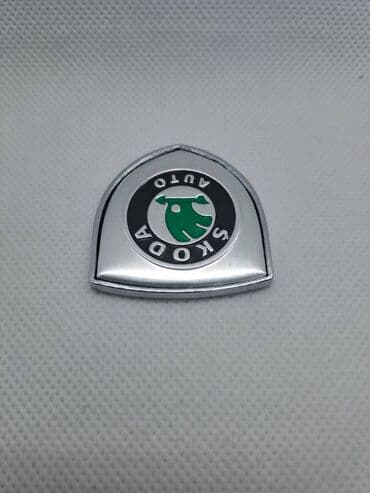 teretne gume 15 c: Samolepljivi metalni stiker za automobil - ŠKODA Metalni stiker za — 3